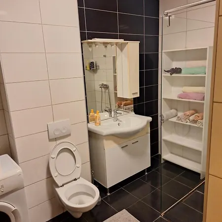 Apartment Enjoy Free Private Parking Mostar Exterior photo