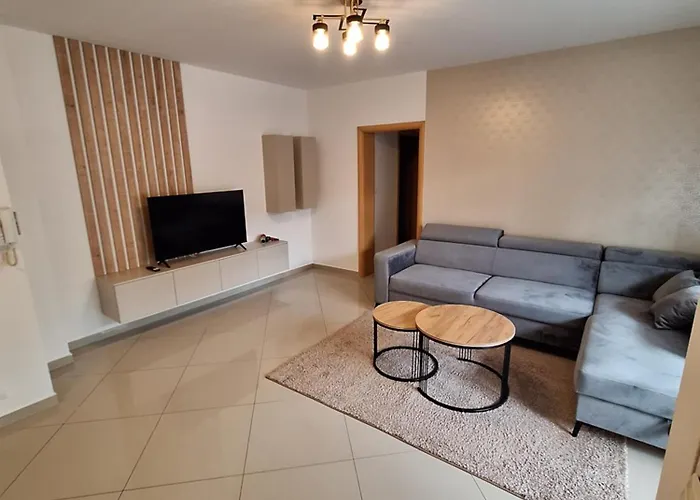 Apartment Enjoy Free Private Parking